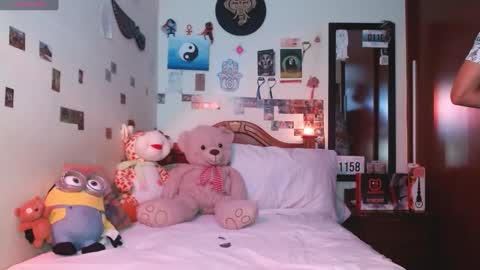 Snapshot of danny__phantom chatting on February 22, 9:59 pm phantom555 online show from February 22, 9:59 pm