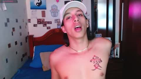 Snapshot of danny__phantom chatting on September 25, 6:22 pm phantom555 online show from September 25, 6:22 pm