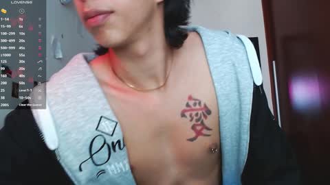 Snapshot of danny__phantom chatting on September 27, 4:23 pm phantom555 online show from September 27, 4:23 pm