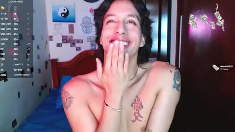 Snapshot of danny__phantom chatting on October 1, 6:14 pm phantom555 online show from October 1, 6:14 pm