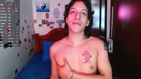 Snapshot of danny__phantom chatting on October 10, 7:02 pm phantom555 online show from October 10, 7:02 pm