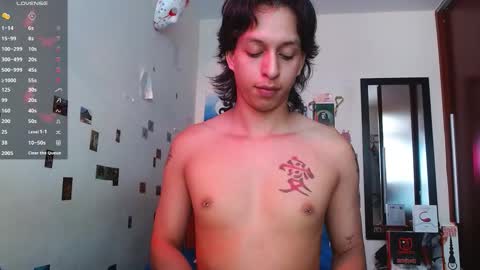 Snapshot of danny__phantom chatting on October 19, 4:29 pm phantom555 online show from October 19, 4:29 pm