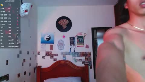 Snapshot of danny__phantom chatting on October 20, 6:41 pm phantom555 online show from October 20, 6:41 pm