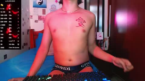 Snapshot of danny__phantom chatting on November 26, 5:25 pm phantom555 online show from November 26, 5:25 pm