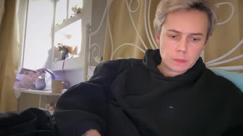 danny online show from December 15, 4:44 pm