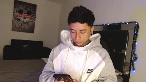 Snapshot of danny_stark chatting on December 28, 12:04 am Danny online show from December 28, 12:04 am