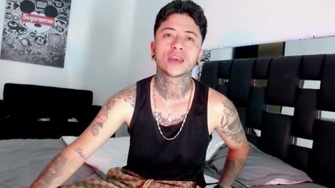 Snapshot of danny_stark chatting on January 25, 4:57 pm Danny online show from January 25, 4:57 pm