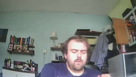 Snapshot of dannyb0y95 chatting on November 7, 10:37 am Danny online show from November 7, 10:37 am