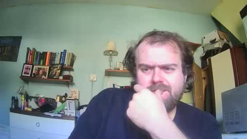 Snapshot of dannyb0y95 chatting on November 21, 10:58 am Danny online show from November 21, 10:58 am