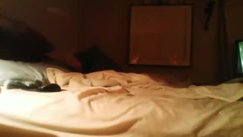 Snapshot of dannyb618 chatting on January 8, 10:26 am Danielle online show from January 8, 10:26 am