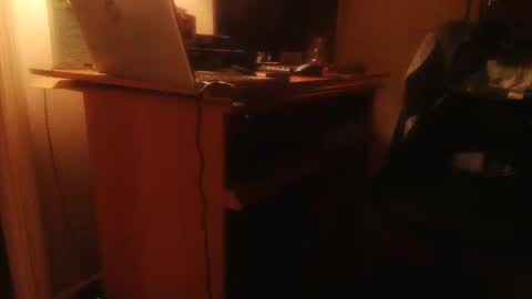 Snapshot of dannyb618 chatting on February 19, 10:56 am Danielle online show from February 19, 10:56 am