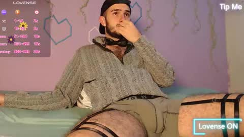 dante_bear online show from February 17, 11:29 am