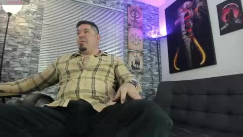 Snapshot of dante_bellini chatting on May 24, 2:44 pm dante_bellini online show from May 24, 2:44 pm