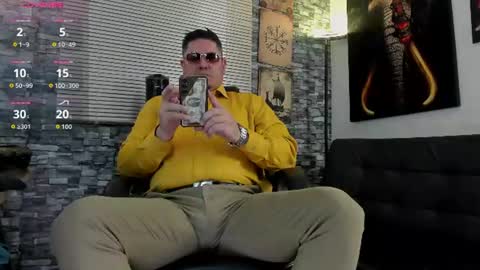 Snapshot of dante_bellini chatting on July 26, 3:30 pm dante_bellini online show from July 26, 3:30 pm
