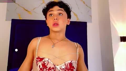 Snapshot of dante_bre chatting on November 2, 3:25 pm dante_bre online show from November 2, 3:25 pm