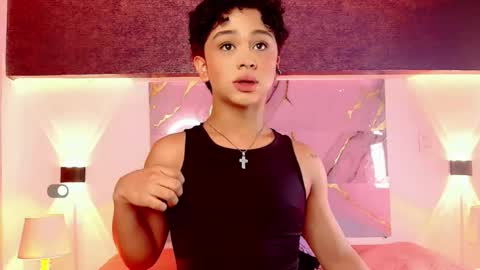 Snapshot of dante_bre chatting on November 7, 12:05 pm dante_bre online show from November 7, 12:05 pm