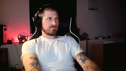 dante_cross_x89 online show from November 6, 7:42 am