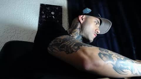 dante_d_angelo_ online show from November 3, 6:58 am