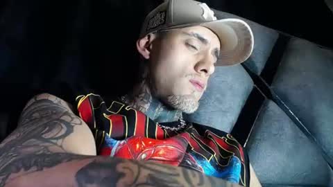 Snapshot of dante_d_angelo_ chatting on July 17, 7:59 am dante_d_angelo_ online show from July 17, 7:59 am