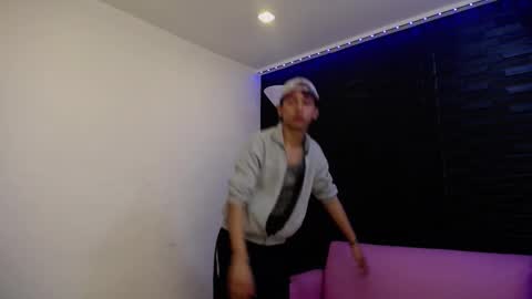 Dante online show from March 7, 5:10 pm