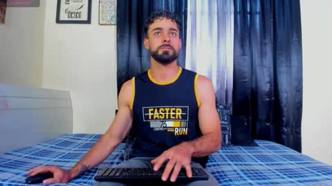 Snapshot of dante_sstrong chatting on September 29, 2:22 pm Dante Sstrong online show from September 29, 2:22 pm