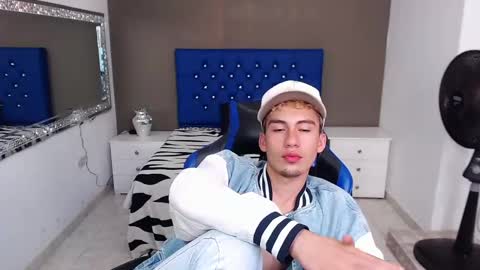 Dante online show from January 31, 3:22 pm