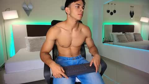 Dante online show from February 15, 12:59 am