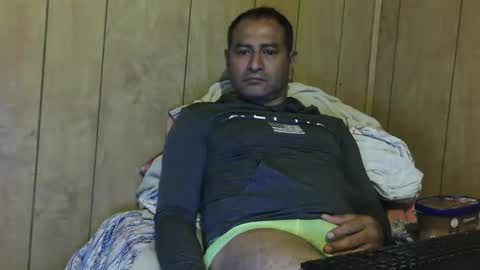 Snapshot of dantehot82 chatting on December 2, 1:36 am dantehot82 online show from December 2, 1:36 am