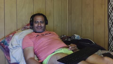 Snapshot of dantehot82 chatting on December 20, 4:53 am dantehot82 online show from December 20, 4:53 am