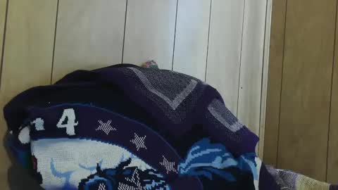 Snapshot of dantehot82 chatting on December 21, 8:00 pm dantehot82 online show from December 21, 8:00 pm