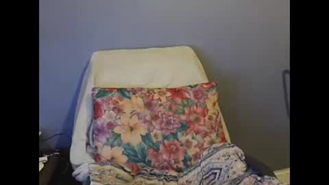 Snapshot of dantehot82 chatting on January 11, 6:23 pm dantehot82 online show from January 11, 6:23 pm