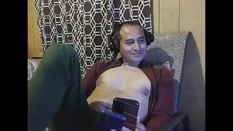 Snapshot of dantehot82 chatting on February 3, 12:58 am dantehot82 online show from February 3, 12:58 am