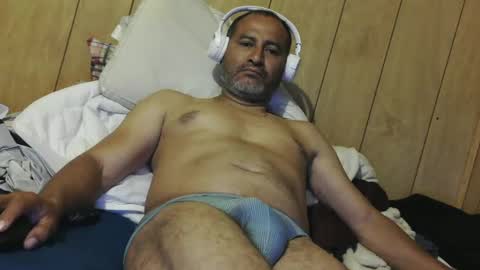 Snapshot of dantehot82 chatting on October 19, 9:21 am dantehot82 online show from October 19, 9:21 am