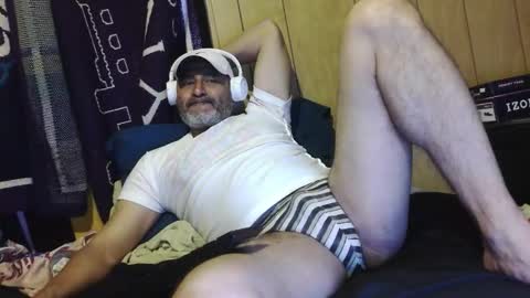 dantehot82 online show from February 13, 3:30 pm