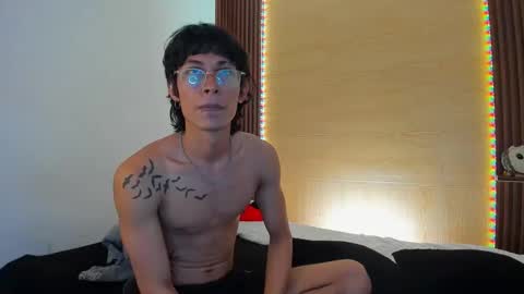 dantelord_ online show from March 6, 11:20 pm