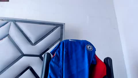 Dante online show from February 16, 8:05 pm