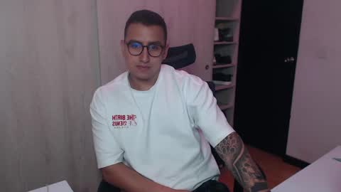 dantevesper online show from April 23, 6:03 am