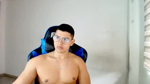 Dantraxx online show from February 15, 7:10 pm