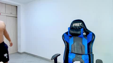 Dantraxx online show from March 4, 8:04 pm