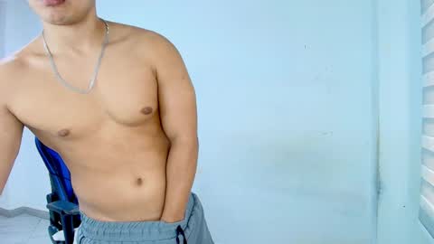 Dantraxx online show from March 8, 4:44 pm