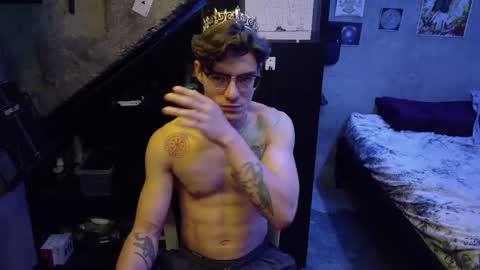 dany_kyng online show from April 20, 9:16 pm