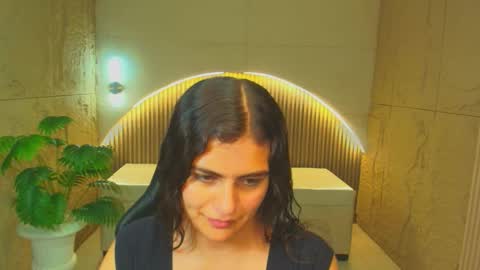 Dany online show from December 17, 1:06 pm