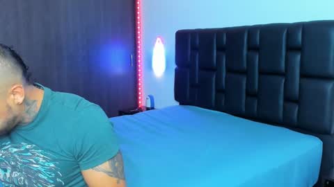 danyfitguy_ online show from January 2, 11:38 pm