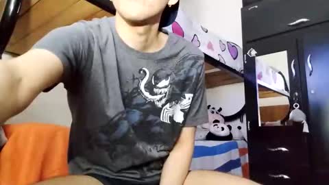Snapshot of danylano chatting on May 27, 1:02 am Daniel online show from May 27, 1:02 am