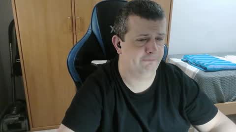 danysanchez1981 online show from February 22, 9:30 am