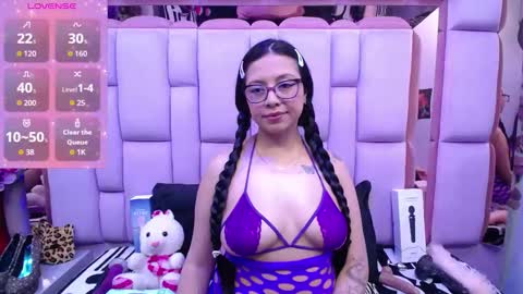 DanySwet online show from November 6, 7:59 pm