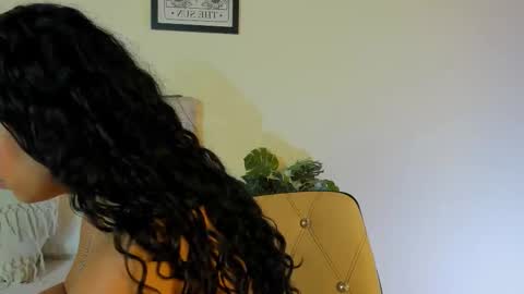 Antonella Mora online show from October 14, 12:06 pm