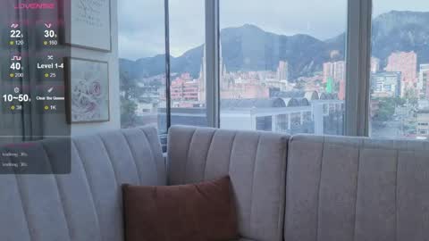 Snapshot of daphne_chers chatting on May 19, 7:42 pm daphne_chers online show from May 19, 7:42 pm