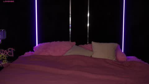 Agatha  online show from January 16, 2:19 pm