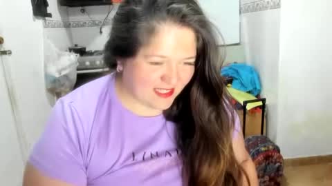 Snapshot of daphnegirlsexxy chatting on June 15, 4:58 am daphnegirlsexxy online show from June 15, 4:58 am